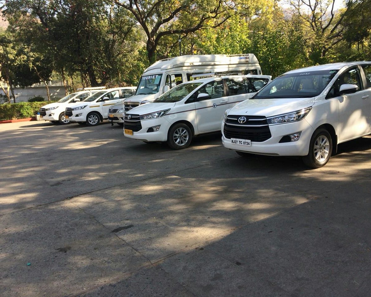Taxi Service in Alwar - Easy Way Taxi Service